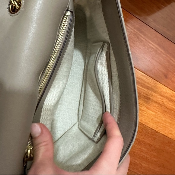 Tory Burch Kira Chevron - Picture 10 of 10